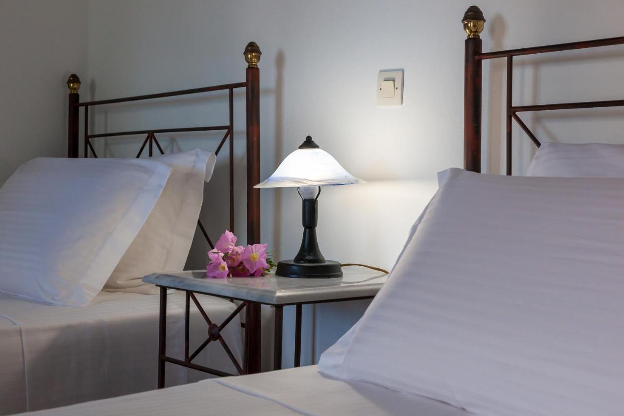Cochili Rooms & Apartments アゾリムノス エクステリア 写真